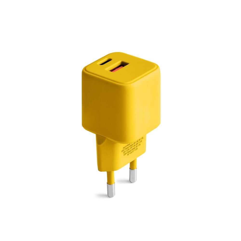 COLORUM stenski polnilnik USB-A + USB-C PD 30 W CLS30-AC-05 – rumen