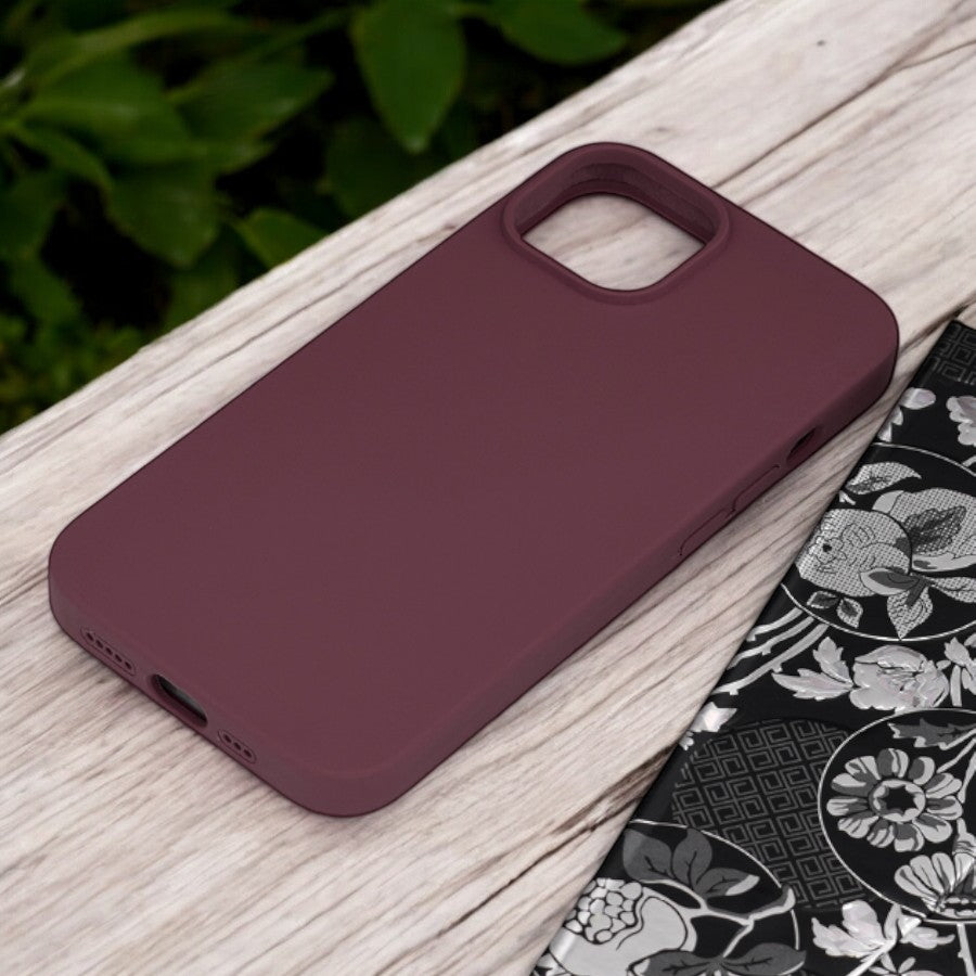 Silikonski ovitek "Plum" za iPhone 14 Pro – Infostyle