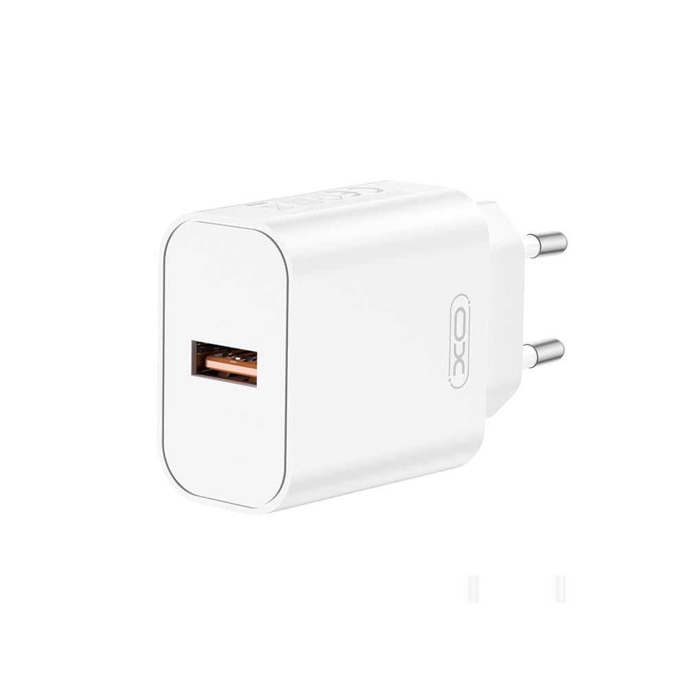 XO CE33 USB polnilec 18W QC bel