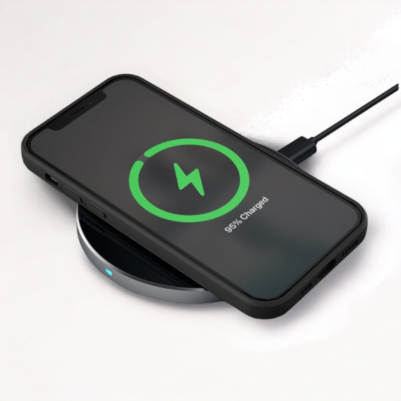Silikonski ovitek "Protect MagSilicone" za iPhone 15 Pro s tehnologijo MagSafe – Tel Protect