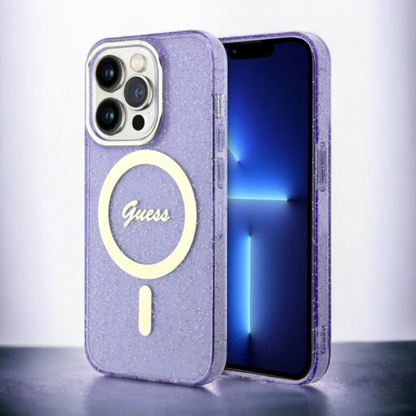 Ovitek Guess "Purple - Gold Glitter" za iPhone 14 Pro s tehologijo MagSafe (GUHMP14LHCMCGU) – Vijolična / PC + TPU silik