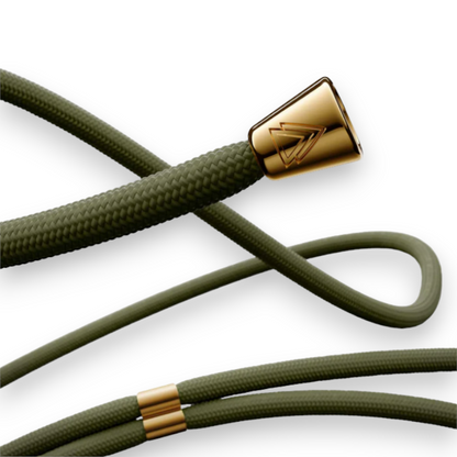 Ovitek z vrvico "NECKLACY premium chain" + zaščita za kamero za iPhone 15