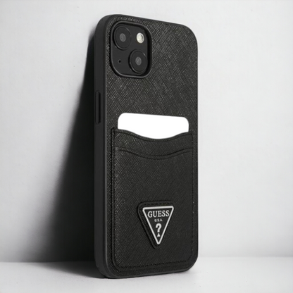 Ovitek Guess "Saffiano Triangle Logo" za iPhone 13/14/15 - črna (GUHCP13MPSATPK)