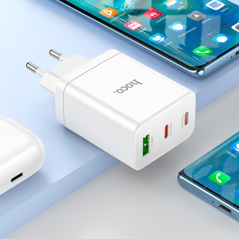 Hoco polnilni komplet - Polnilec 35W + kabel USB C v Lightning